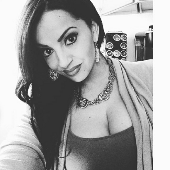 Meet your Posher, Kristin - Picture 3 of 8